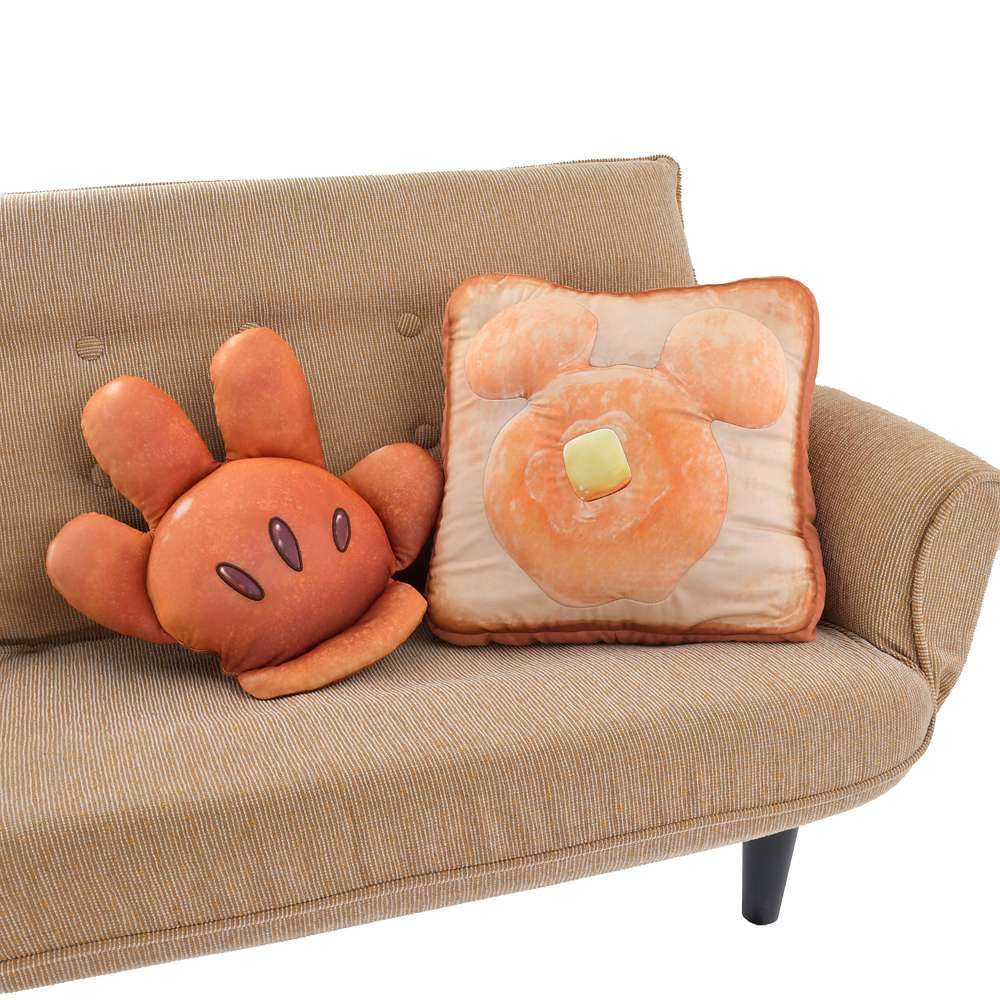 Disney store baker Mickey collection