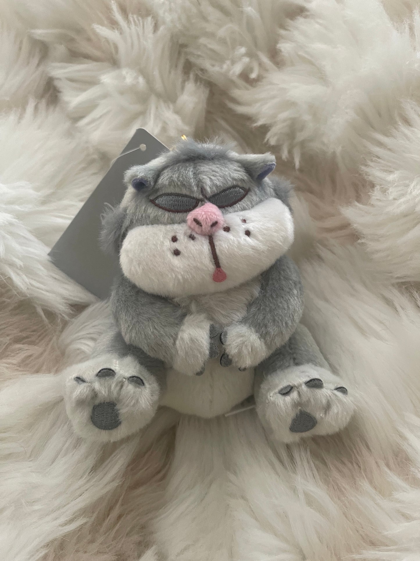 Disney store Japan sleepy character keychain plush no