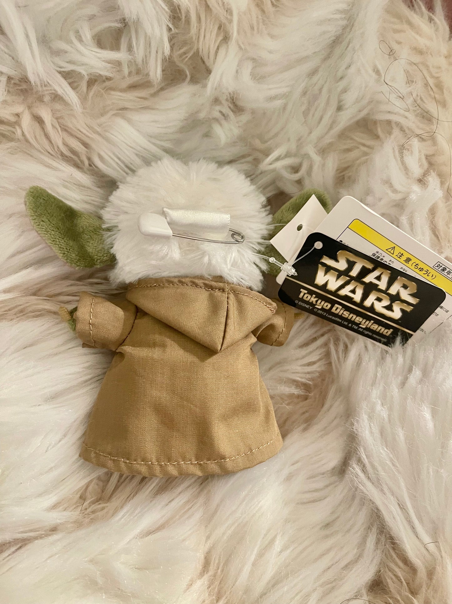 Tokyo Disney Star Wars Yoda stitch keychain plush badge