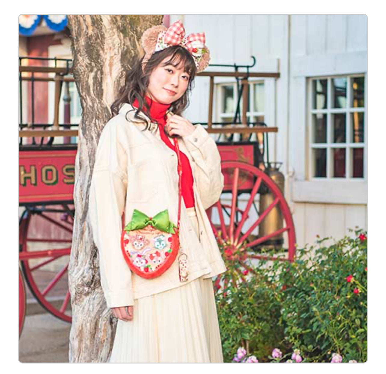 Disney Sea Heartfelt Strawberry crossbody