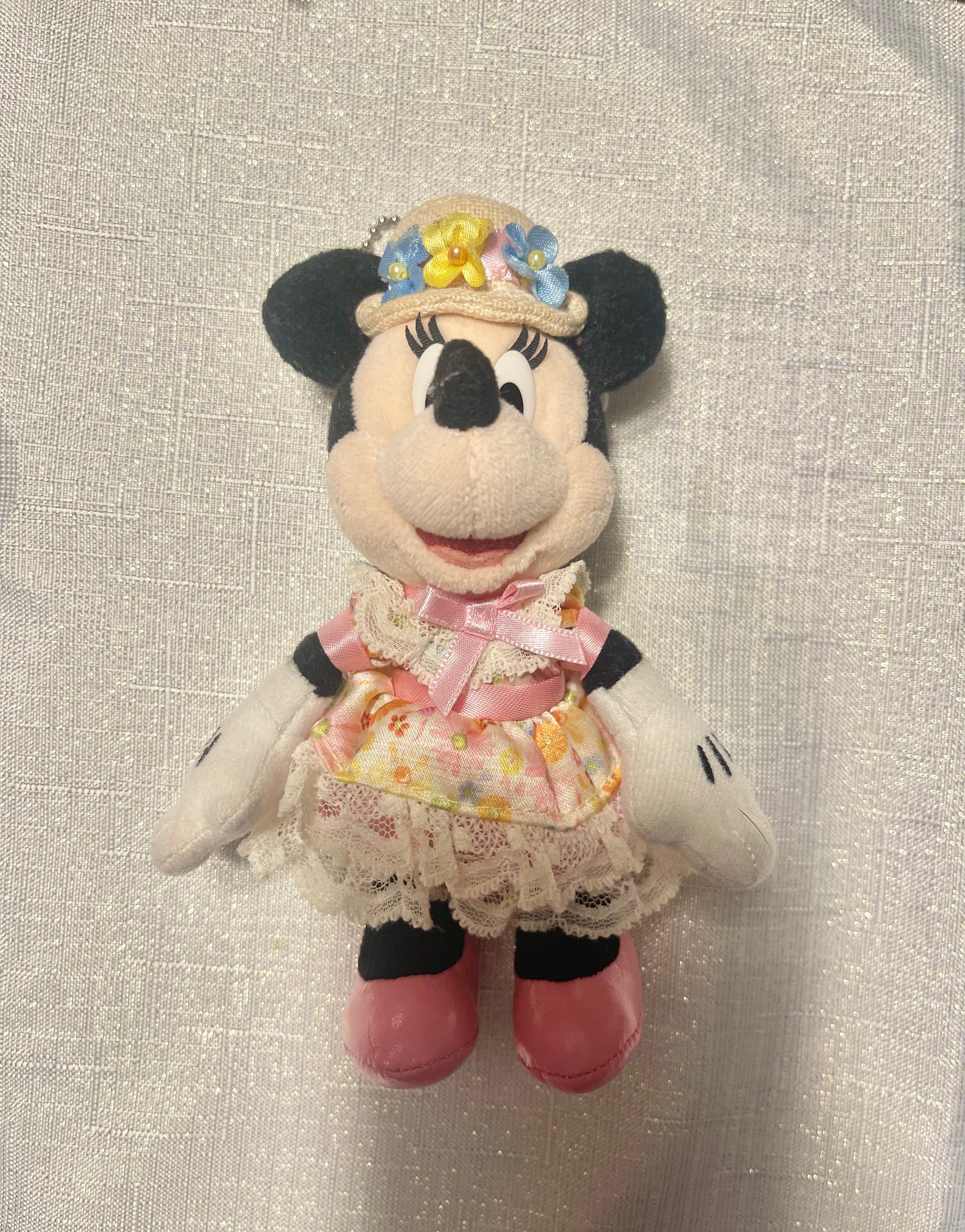 Tokyo Disney Easter Minnie Mouse keychain plush badge