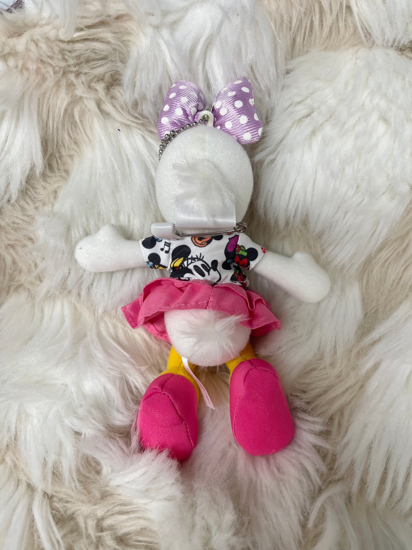 Tokyo disney Daisy Duck park keychain plush