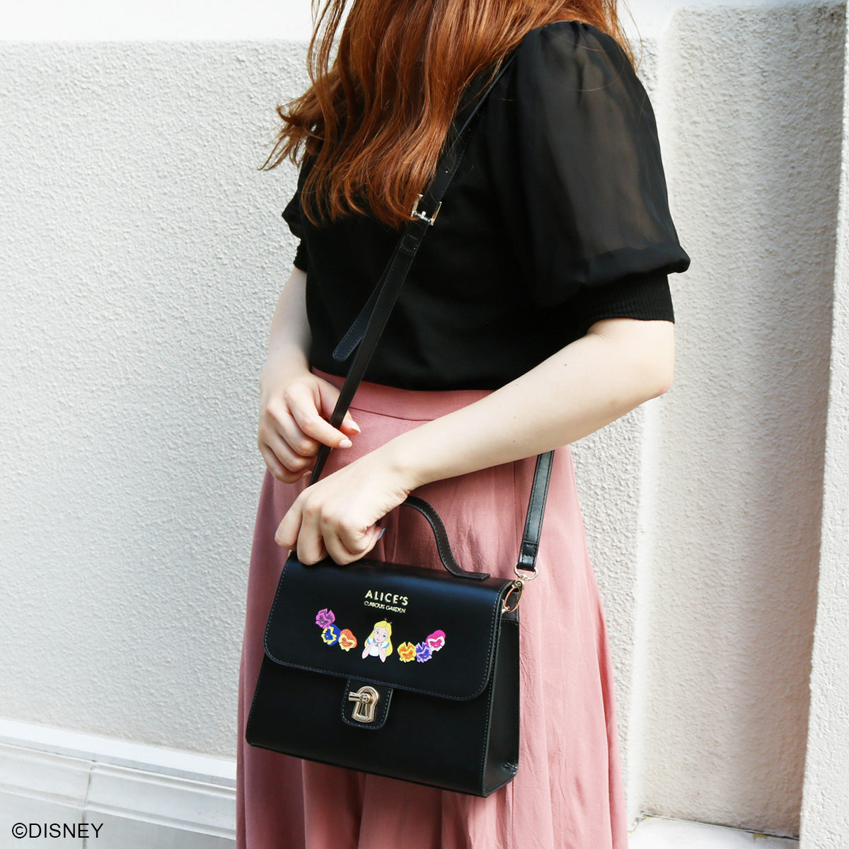 Accommode Disney Alice in wonderland cross body purse bag