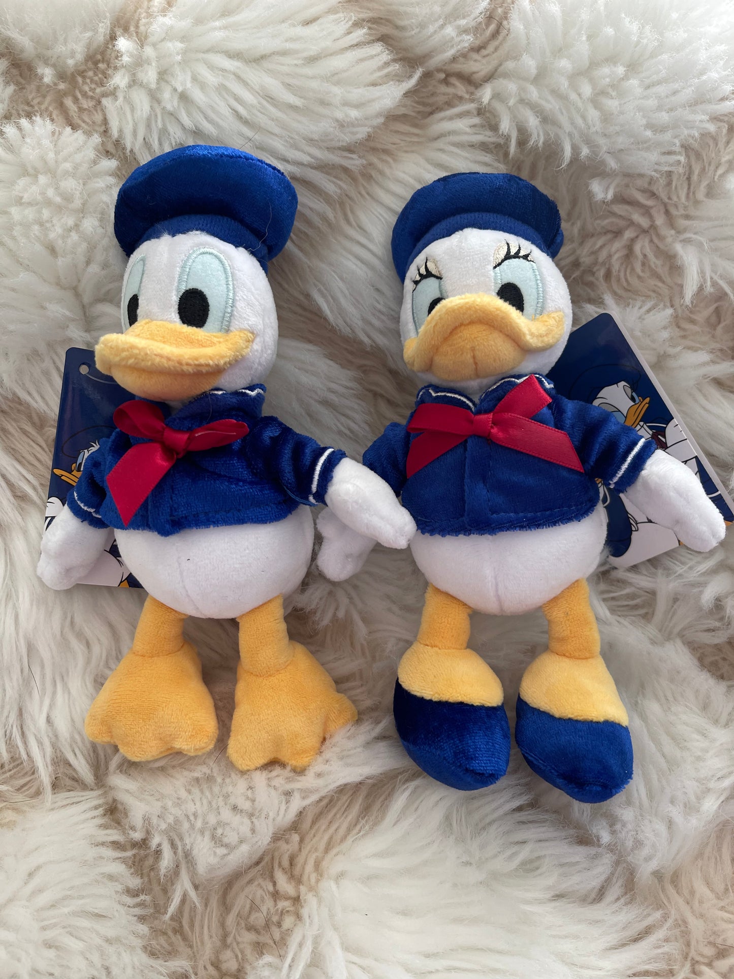 Disney store Japan Donald and daisy keychain plush