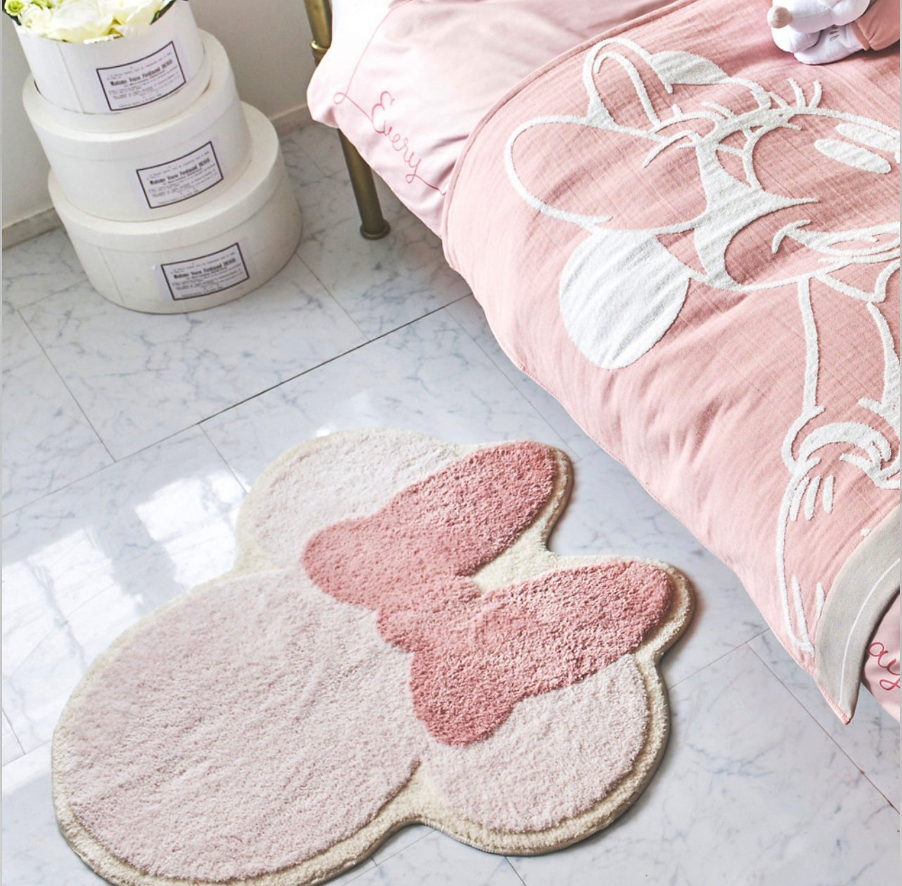 Disney Store Japan Minnie Pink Rug