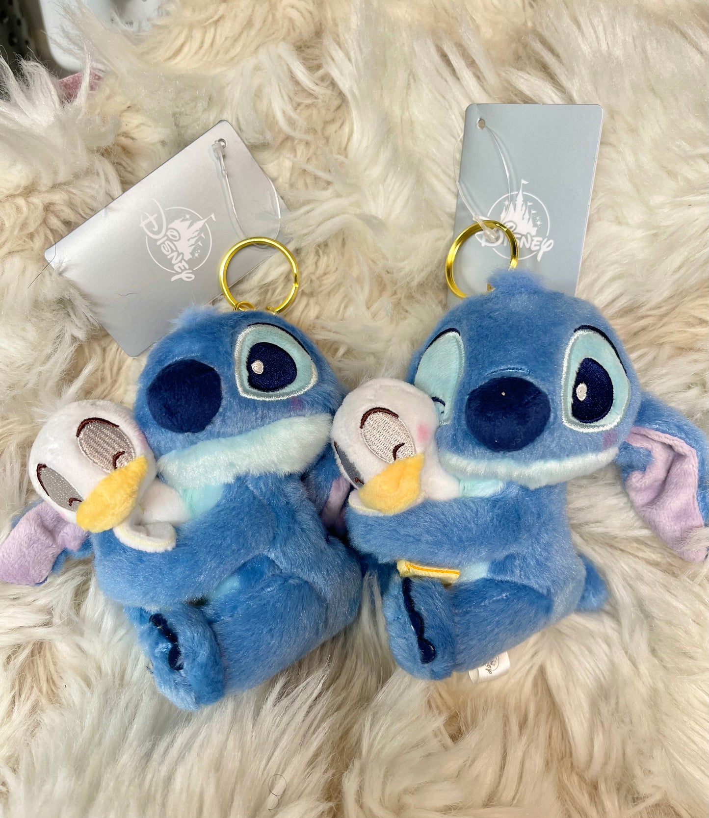 Disney store stitch day keychain