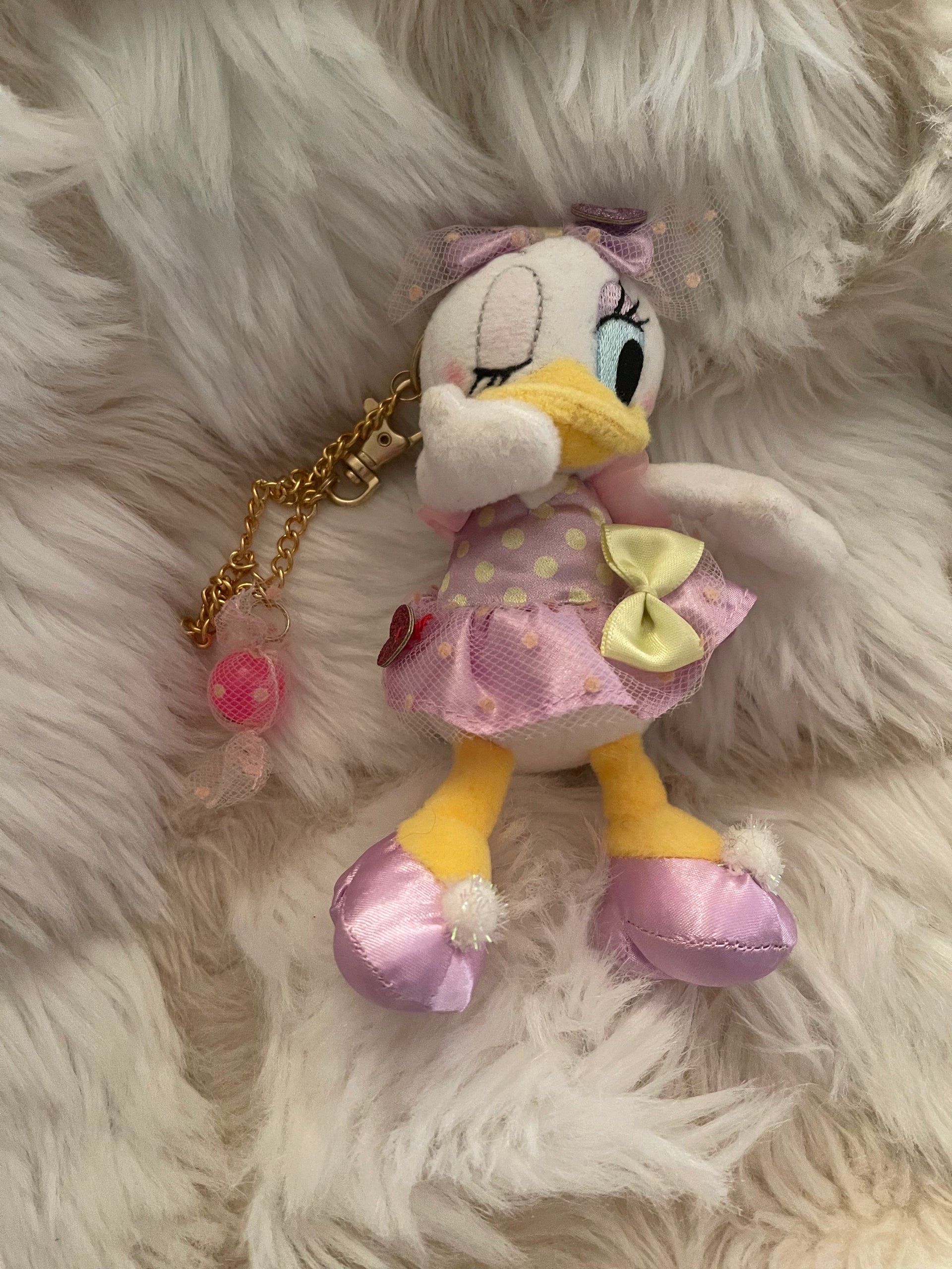 Disney daisy duck plush online