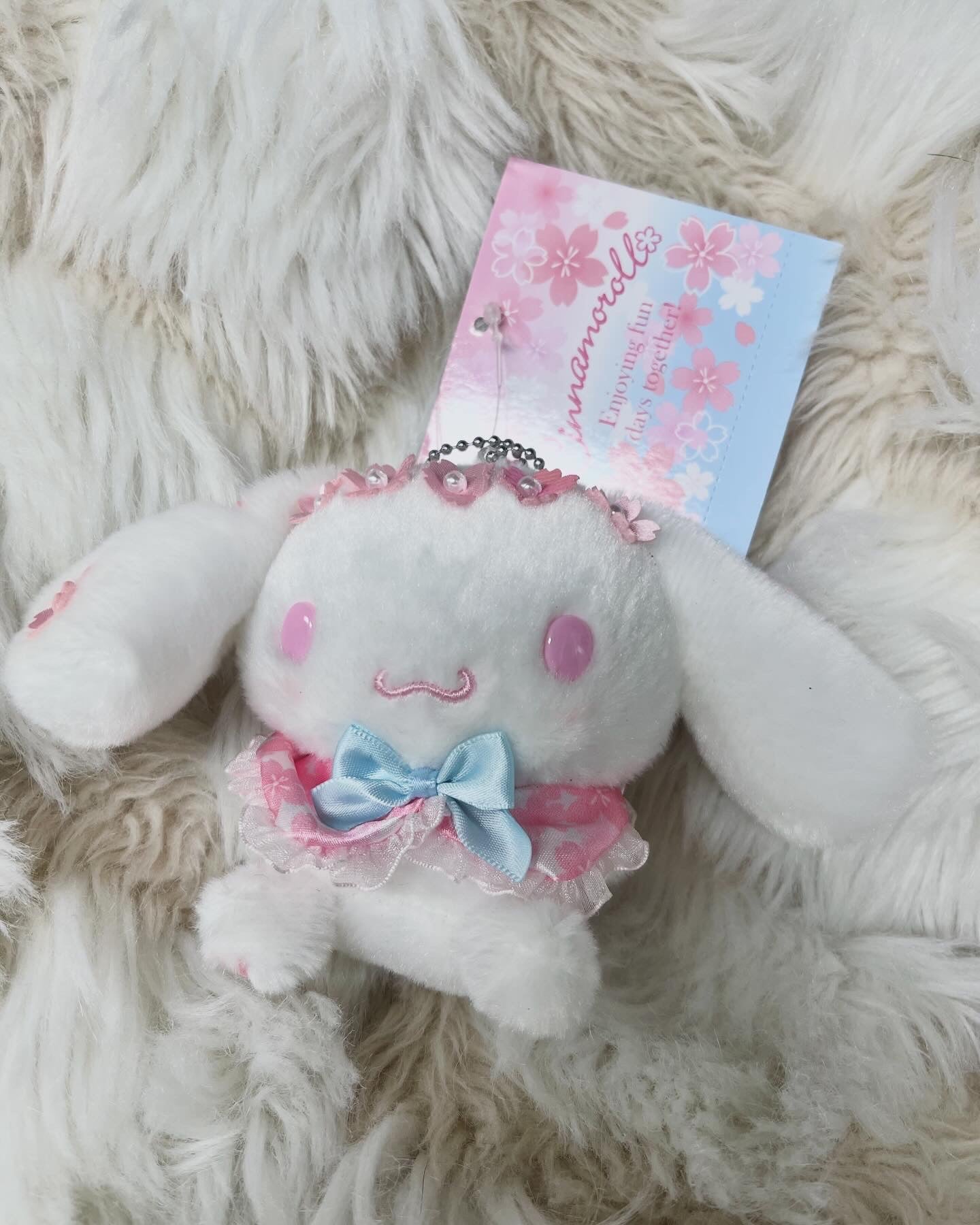 Sanrio cinnamaroll sakura keychain plush