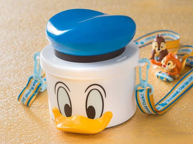 Tokyo Disney retractable Donald Duck popcorn bucket